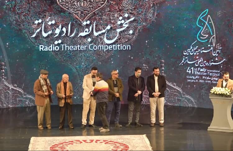 معرفی برگزیدگان سه بخش از جشنواره تئاتر فجر در مراسم افتتاحیه