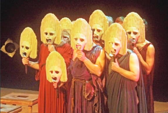 تاملی در باب چرایی و ضرورت تئاتر با نگاهی به کتاب «وضع بشر» هانا آرنت/ ما بازیگران یک نمایش بزرگیم 