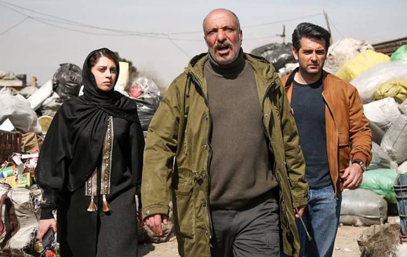 نگاهی به «آنها مرا دوست داشتند»؛ فیلمی که فاصله تماشاچی را با سینما بیشتر می‌کند