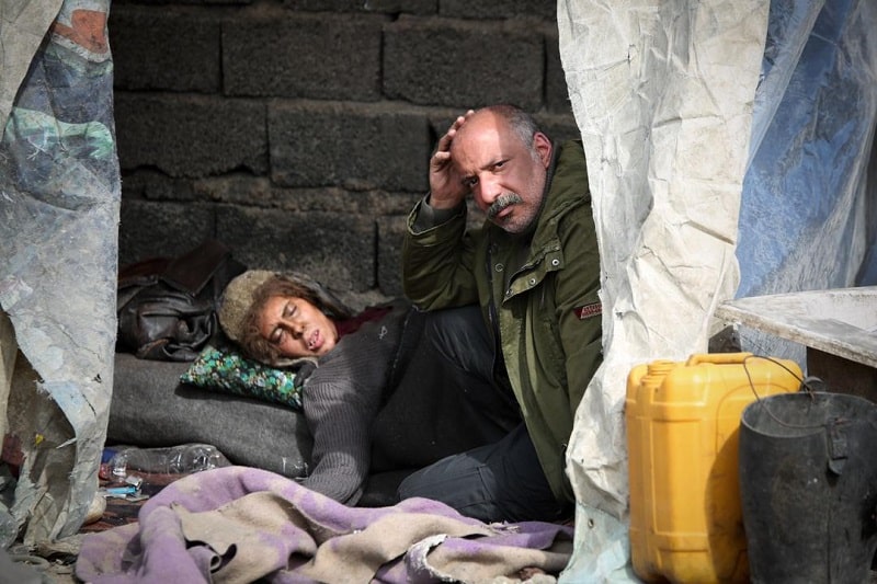 نگاهی به فیلم « آنها مرا دوست داشتند»؛ ایده مرکزی مناسب با رویکرد ملودراماتیک افراطی 