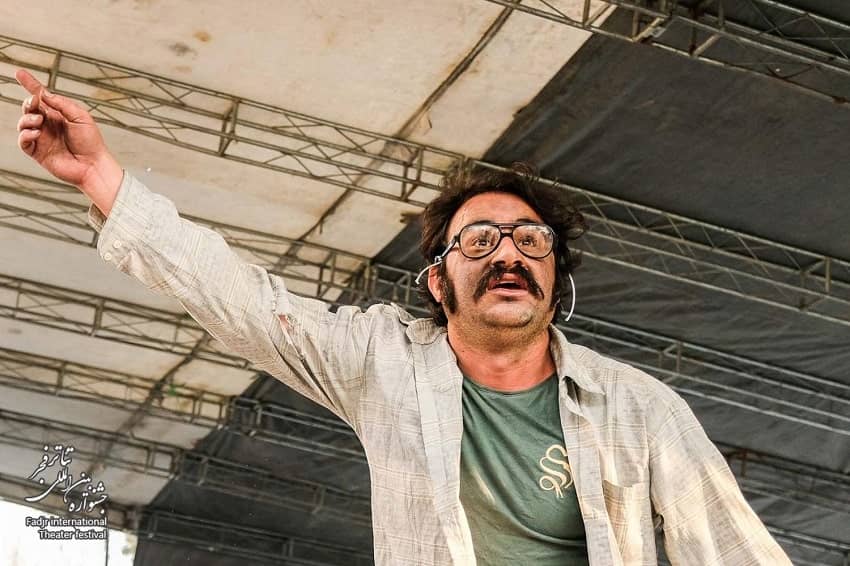 گزارش تصویری نمایش‌های جشنواره تئاتر فجر- تئاتر خیابانی لیلی مجنون به کارگردانی بهنام کاوه