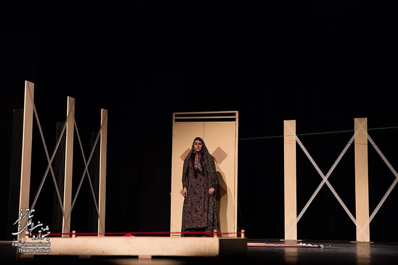 گزارش تصویری- «دوخاطره خیس» به کارگردانی رحیم قرایی و مسلم نارکی/ جشنواره تئاتر فجر