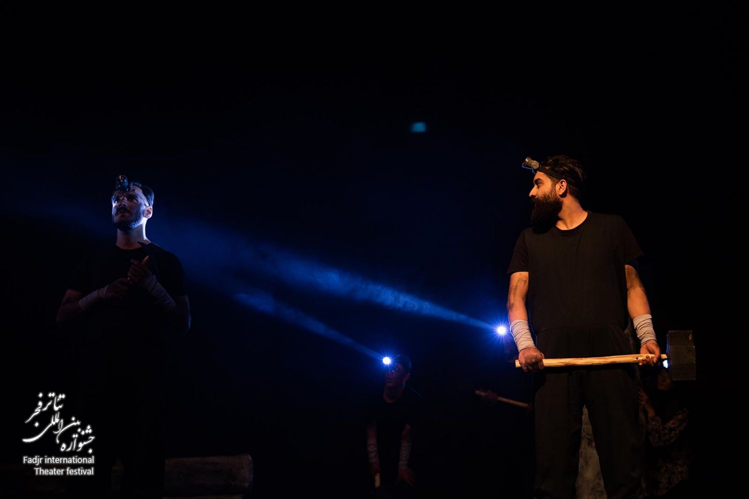 گزارش تصویری نمایش‌های جشنواره تئاتر فجر- نمایش الهه سنگ به کارگردانی عبدالحکیم مشورتی