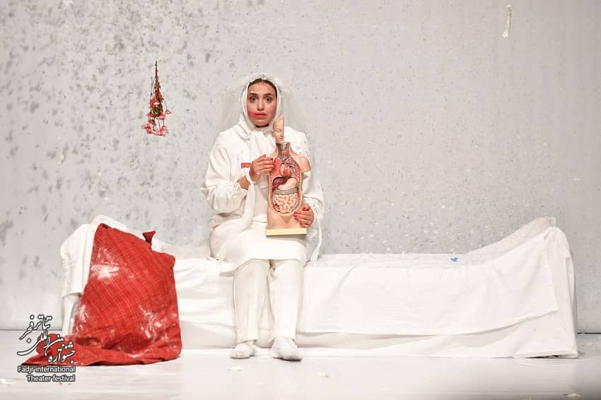 گزارش تصویری نمایش‌های جشنواره تئاتر فجر- «صنم» به کارگردانی امیرارسلان مهدوی