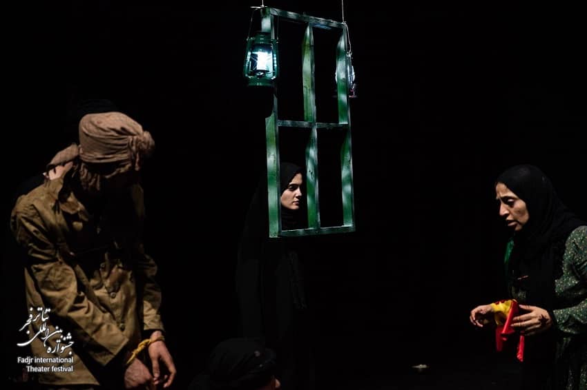 گزارش تصویری نمایش‌های جشنواره تئاتر فجر- «هی می خوابم خوابتو می بینم» به کارگردانی رضا بهنامی