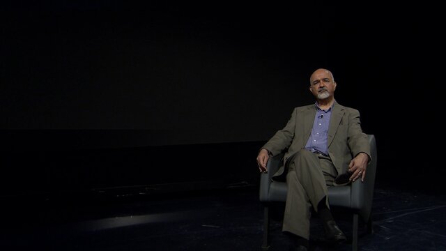 اجرای یک برنامه توسط فرزند نجف دریابندری اجرای یک برنامه توسط فرزند نجف دریابندری