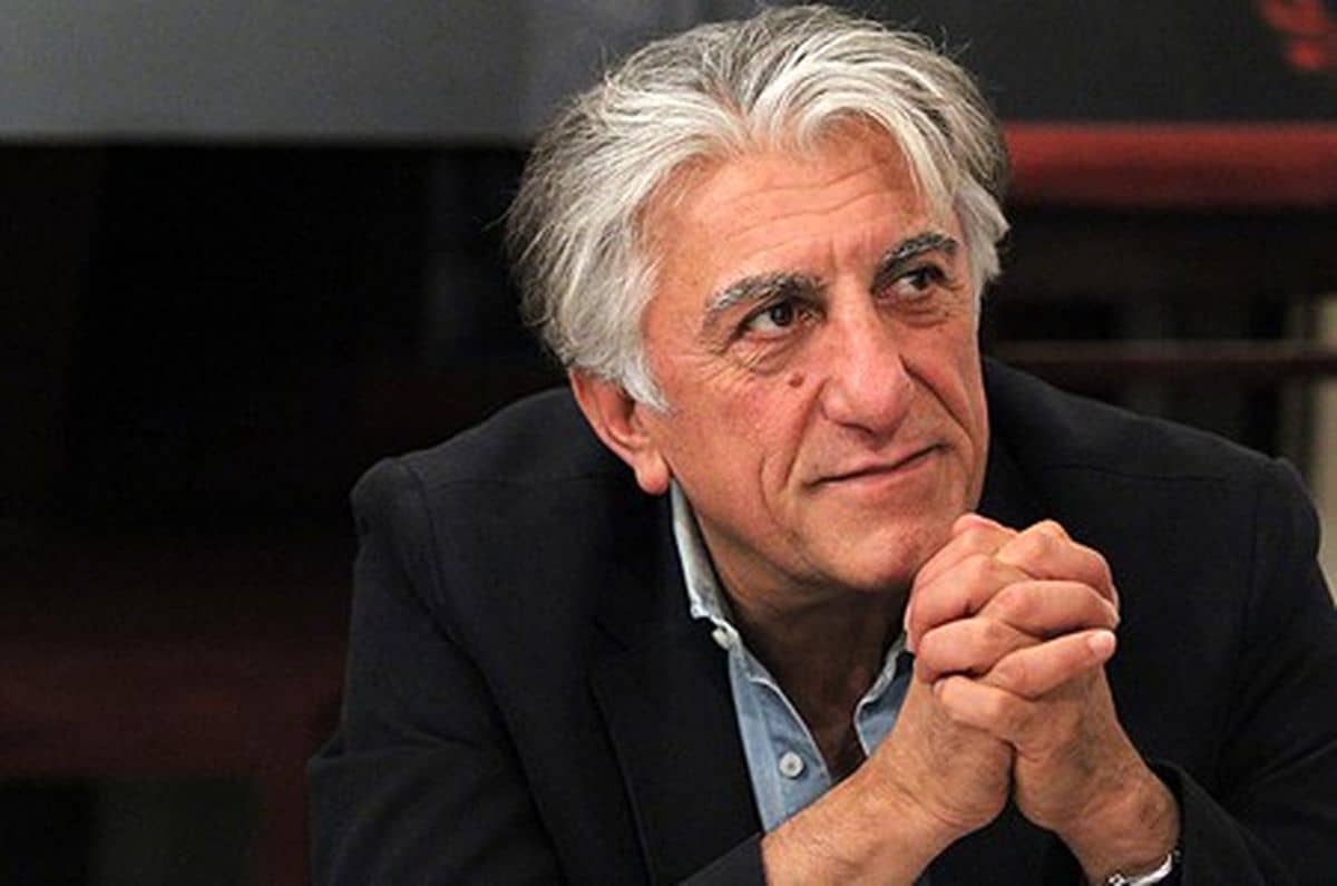 به خاطر اعتراضات اخیر به یاد ایران افتادید یا به خاطرتان آوردند؟ 