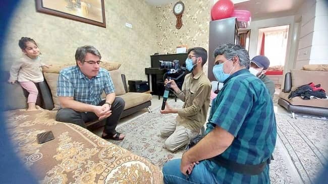  نگاهی به مستند «هیچ کس منتظرت نیست»/ از ته خط به سر خط 