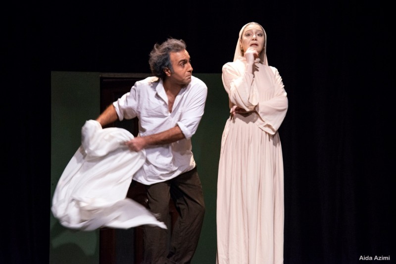 گزارش تصویری- نمایش نوری که هست به کارگردانی علی ‌روحی