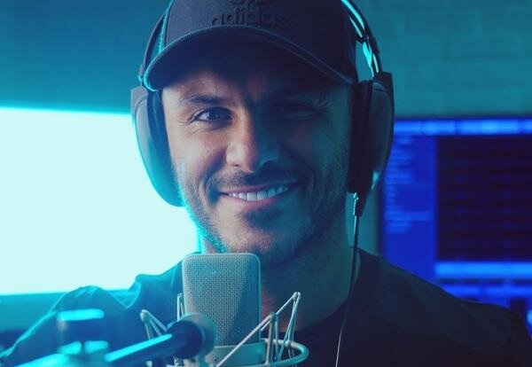  «آرمین زارعی» برای نخستین بار به روی صحنه می‌رود