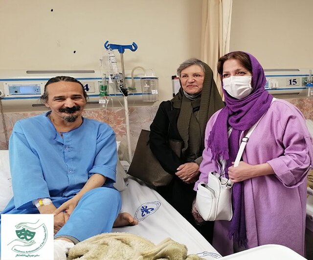  عیادت رویا تیموریان از رضا آشفته