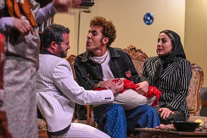 نگاهی به نمایش «آرامش فقط یک ساعت»؛ ناکام 