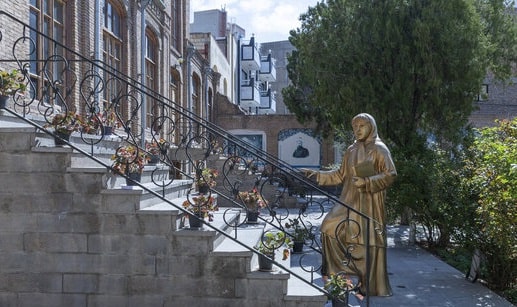  چرا موسیقی ایران به اشعار پروین اعتصامی بی‌اعتنا بود؟