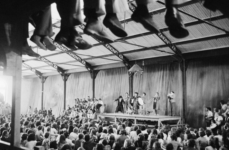 مروری بر تاثیر دولت‌ها در گسترش تئاتر و آموزه‌هایی برای دولتمردانِ ما 