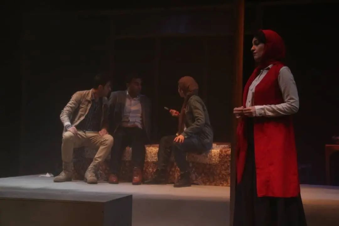 گزارش تصویری- نمایش «بی خوابی» به کارگردانی سعید هاشمی پور