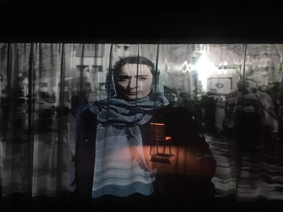 گزارش تصویری- نمایش «خماری» به کارگردانی امین ‌بهروزی