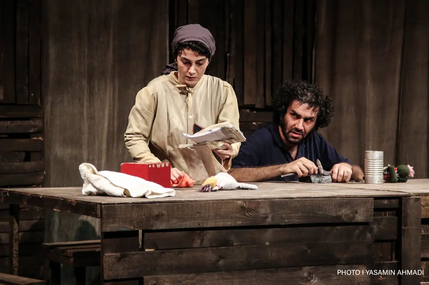 گزارش تصویری- نمایش «سگ سورتمه» به کارگردانی سینا نصرالهی