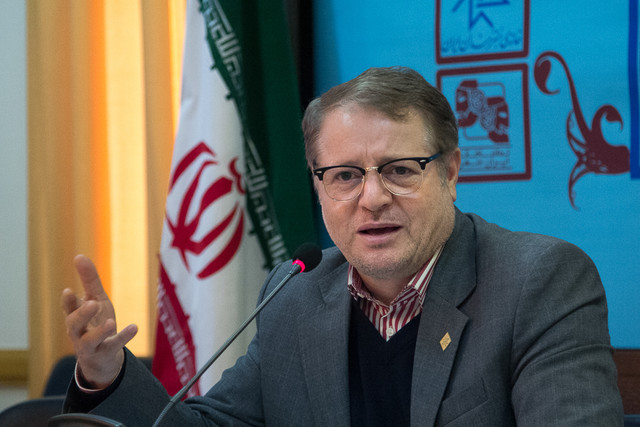  مجید رجبی معمار در خانه هنرمندان می ماند