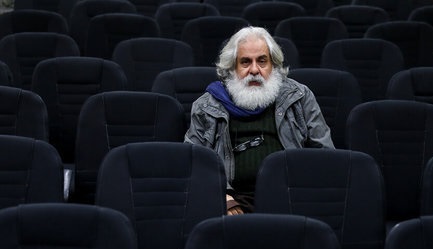  دعوت به مراسم اسیدپاشی و آدامسخوانی با حضور هنرمندان