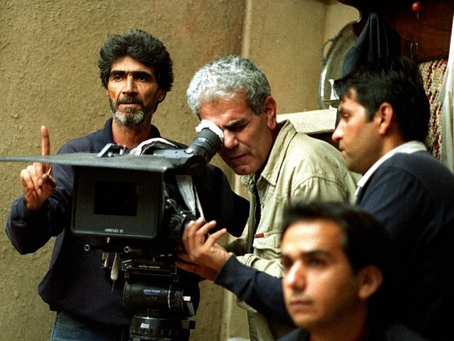  ناصر تقوایی؛ یک آدم زیادی ؟!