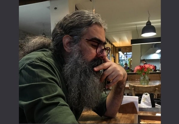 کودکان کار، صفِ اولِ تماشاچیان این پرفورمنس هستند