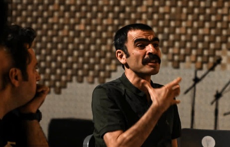 تئاتر از پرسشگری تهی شده و به سرگرمسازی مخاطب فکر میکند/ من برای تئاتر ایران خودکشی کردهام! تئاتر از پرسشگری تهی شده و به سرگرمسازی مخاطب فکر میکند/ من برای تئاتر ایران خودکشی کردهام!