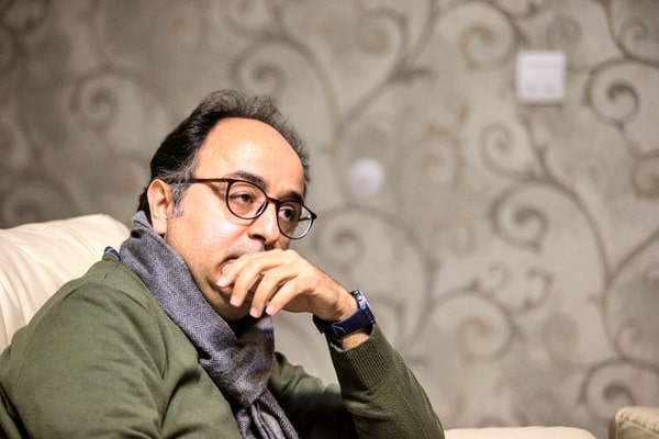 از اصغر فرهادی تأثیر گرفته‌ام اما تقلید نمی‌کنم 