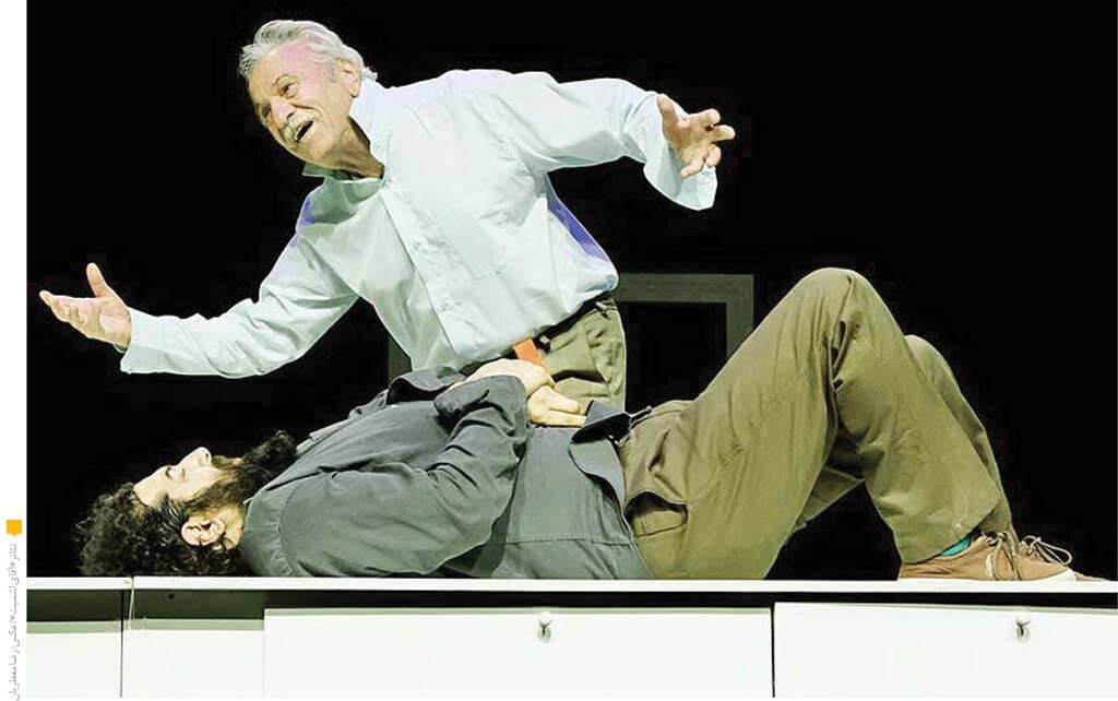 سردرگمی سالن‌های تئاتر / تصمیم بازگشایی به گروه‌ها واگذار شده است؟