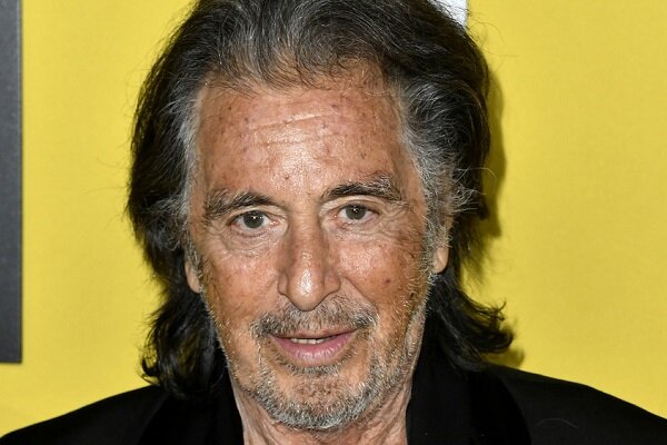 آل پاچینو با بازیگر «چیزهای عجیب» همراه میشود آل پاچینو با بازیگر «چیزهای عجیب» همراه میشود