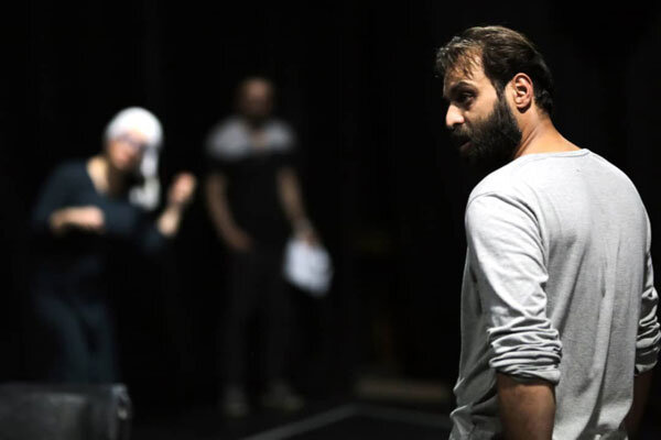 «باغ وهمی شیشه ای» در سیمرغ بنا می‌شود