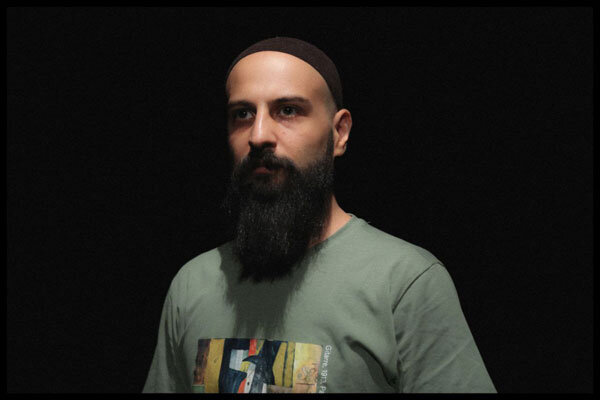 «گربه در نیمه شب» مجوز اجرا گرفت 