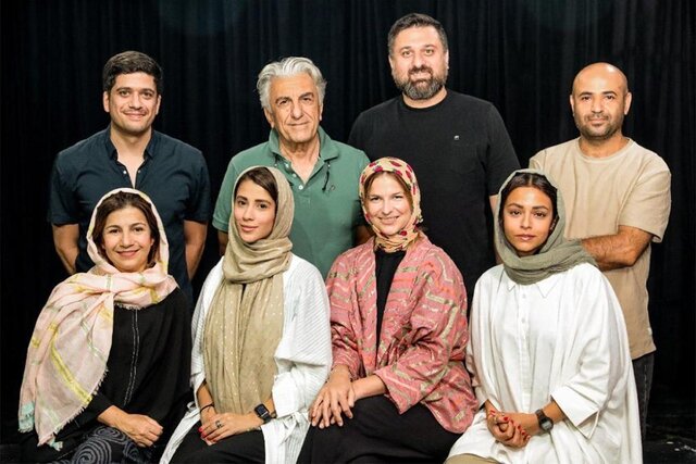 گروه بازیگران نمایش «پدر» تکمیل شد