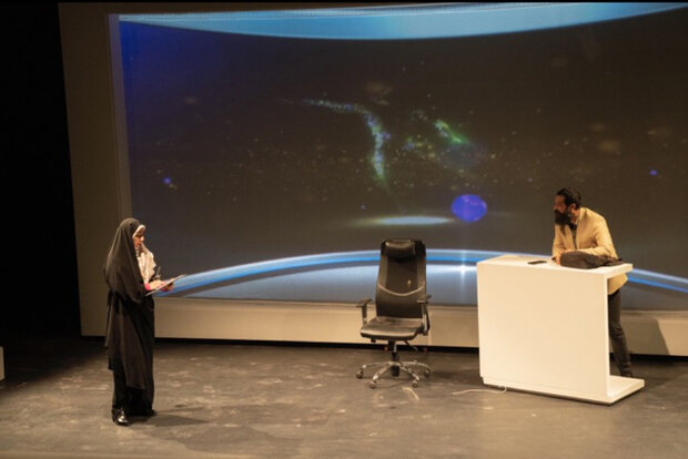 «گل به خودی» تا ۱۰ مرداد روی صحنه است