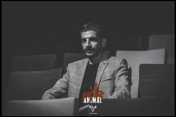 «جانور» یک درام جنایی معمایی است/ دغدغهای که روی صحنه عینی شد «جانور» یک درام جنایی معمایی است/ دغدغهای که روی صحنه عینی شد