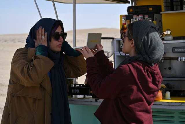  انتشار یک عکس از باران کوثری