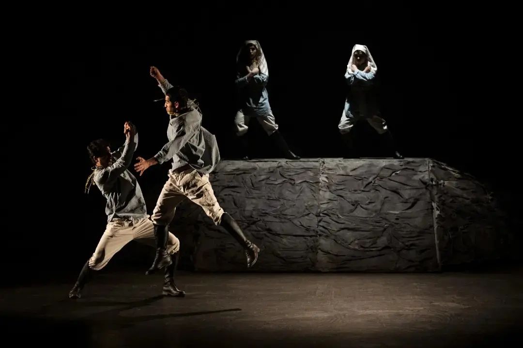 گزارش تصویری- نمایش «بودن» به کارگردانی مرتضی ‌جلیلی ‌دوست