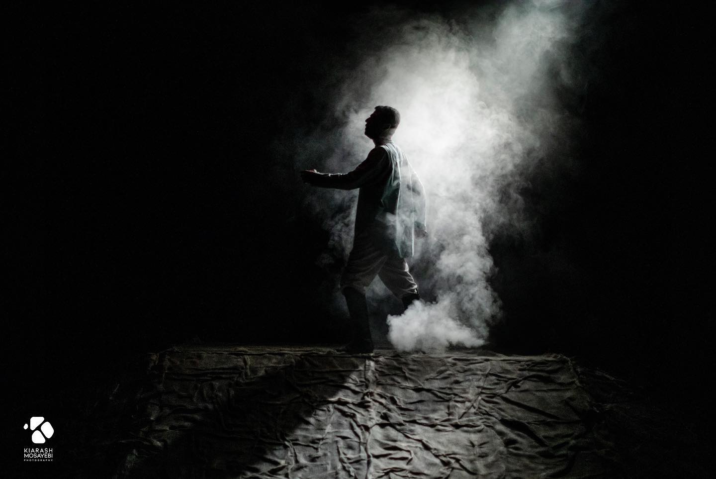 درباره نمایش بودن/ زجر پست‌مدرن بودن در ایران