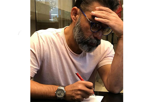 پیمان معادی سریال طنز می‌سازد 