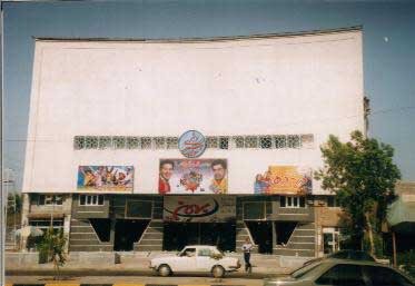 چراغ بی‌فروغ سینما در بوشهر