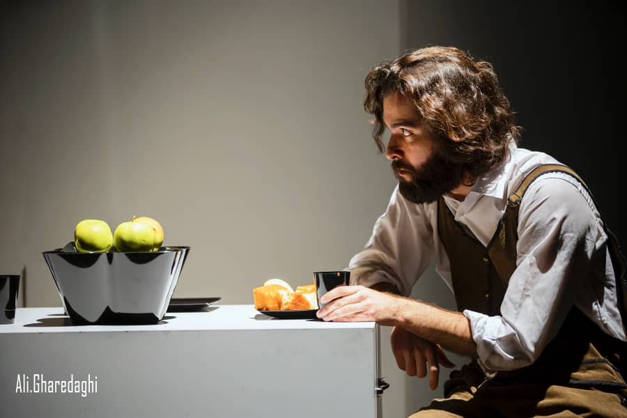 «هیچ نگو هملت...» روی صحنه‌ی تئاتر سپند