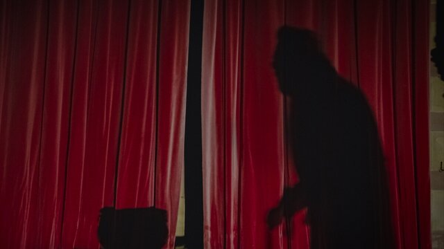  گردش ابراهیم گلستان با گدار در جشنواره‌های جهانی