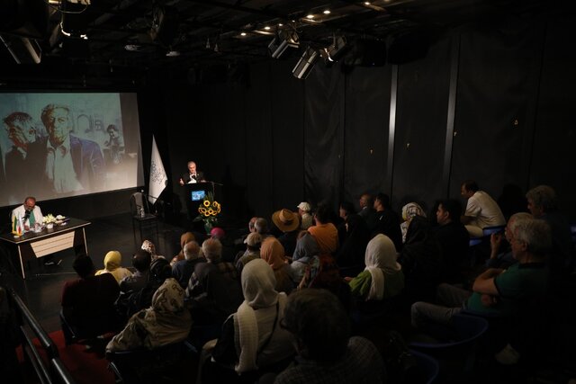 ماجرای لیستی که عزت الله انتظامی به مدیران ارایه می‌کرد