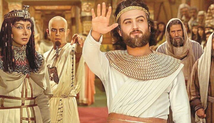 بار تلویزیون روی دوش تکراری‌ها