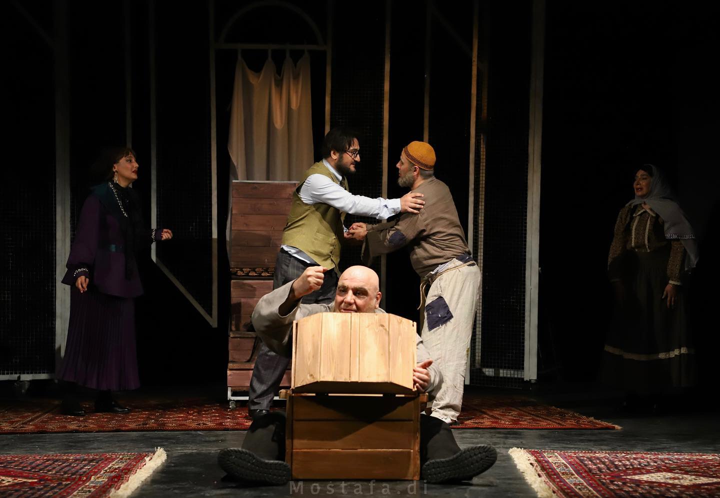 تیزر نمایش «خانه خراب» به کارگردانی محمدرضا پورحکیمی