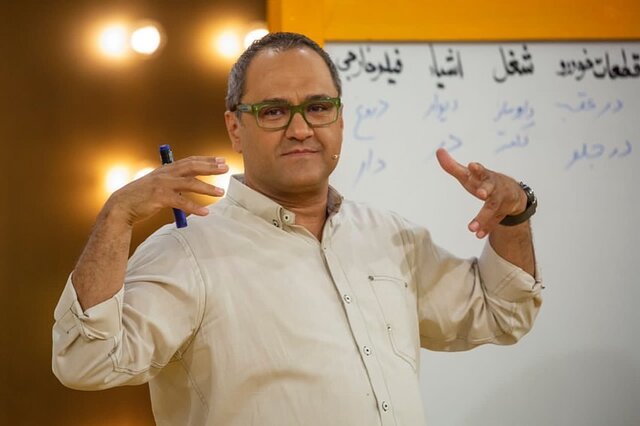 فیلم- توضیح رامبد جوان درباره حذف اسم وریا غفوری در برنامه خندوانه