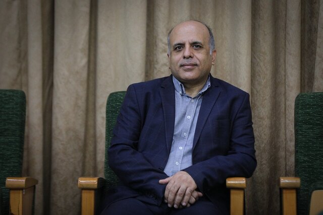 جعفر گودرزی رییس انجمن منتقدان سینما باقی ماند