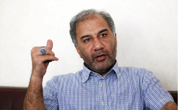 مسئولان سینما باید ممنوع الفعالیت شوند نه سینماگران / تنها کشوری در دنیا هستیم که جلوی فعالیت هنرمندان را می‌گیرد