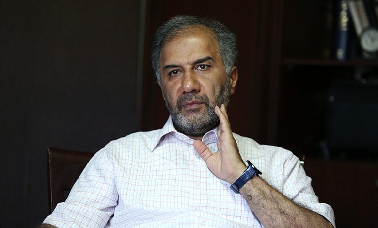 با یک تیر چندهدف را میزنند! کنایه محمدمهدی عسگرپور به جامعه صنفی تهیهکنندگان و خبرگزاری فارس با یک تیر چندهدف را میزنند! کنایه محمدمهدی عسگرپور به جامعه صنفی تهیهکنندگان و خبرگزاری فارس