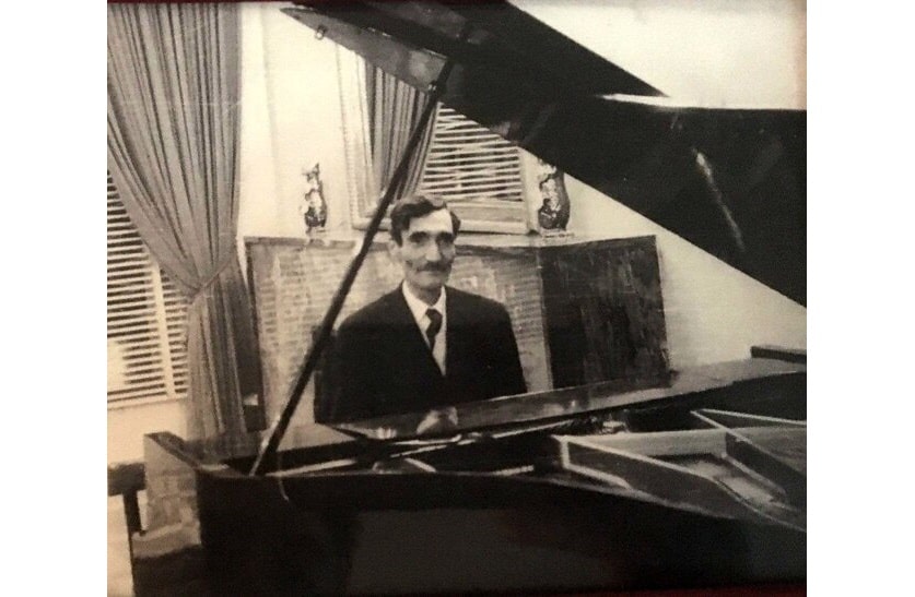 آواز قمرالملوک وزیری و پیانو مرتضی محجوبی کتاب شد