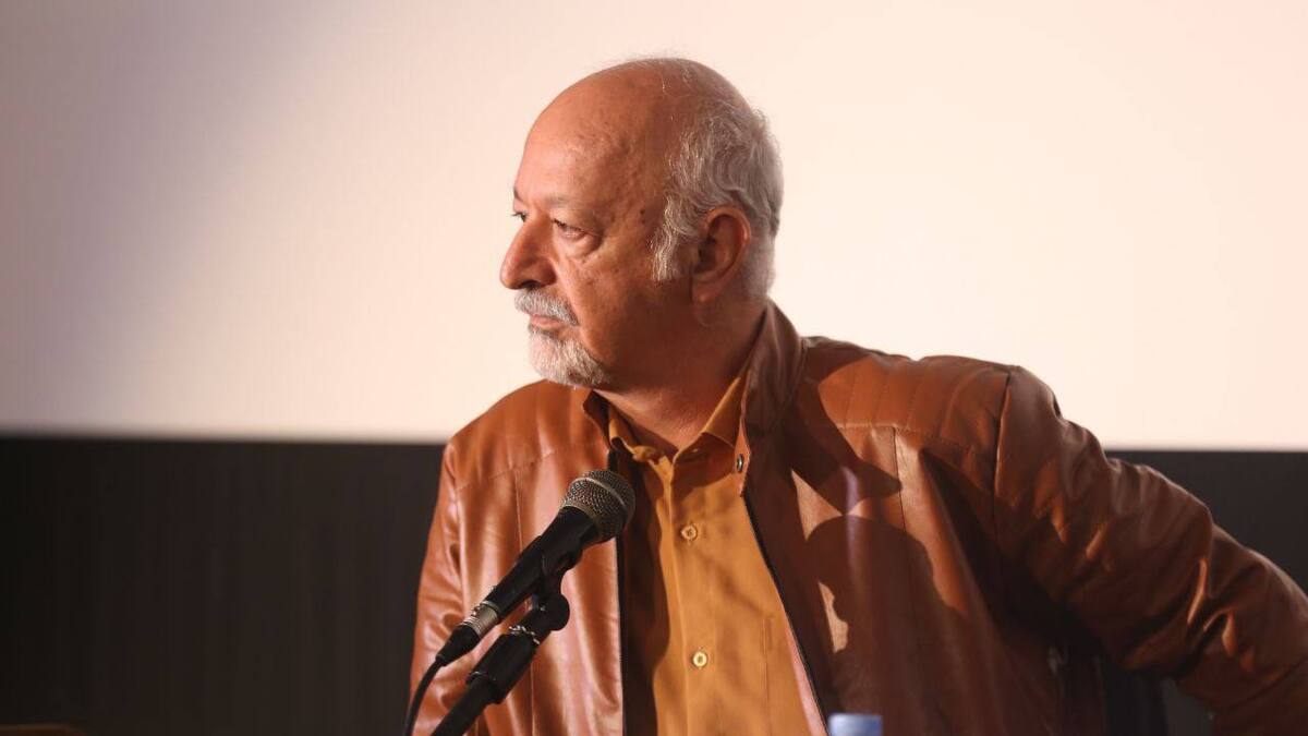 همه بازیگران ابتدا باید خود را بشناسند